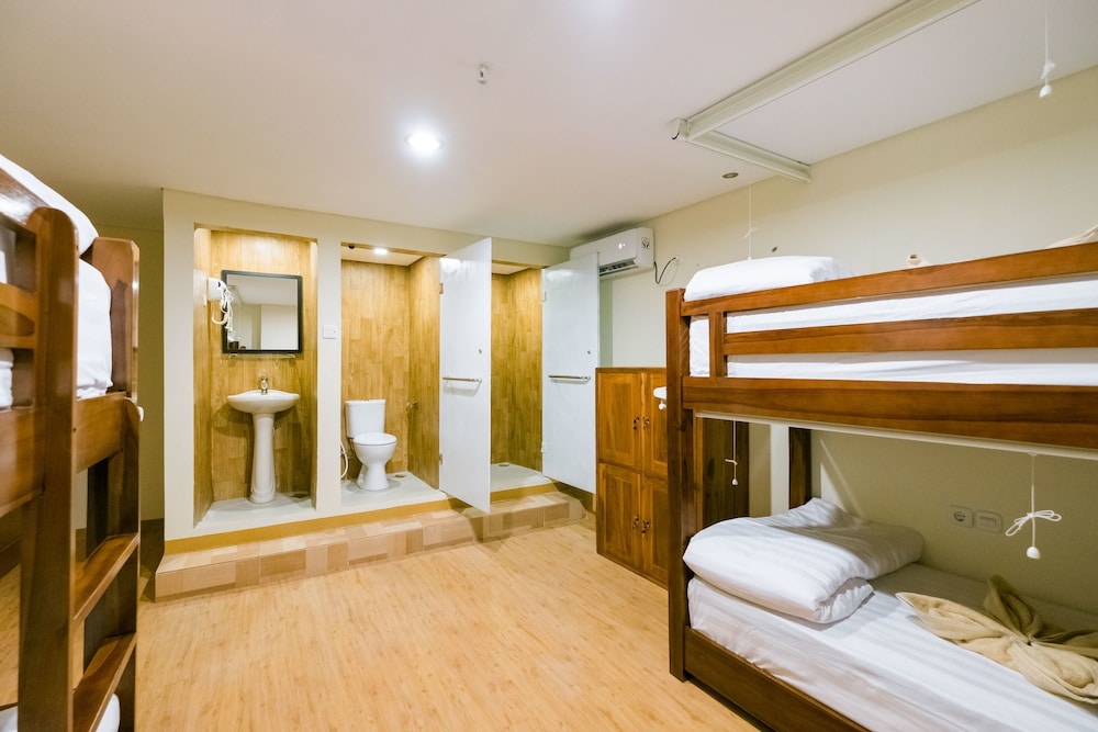 Caroline Guest House 14/50