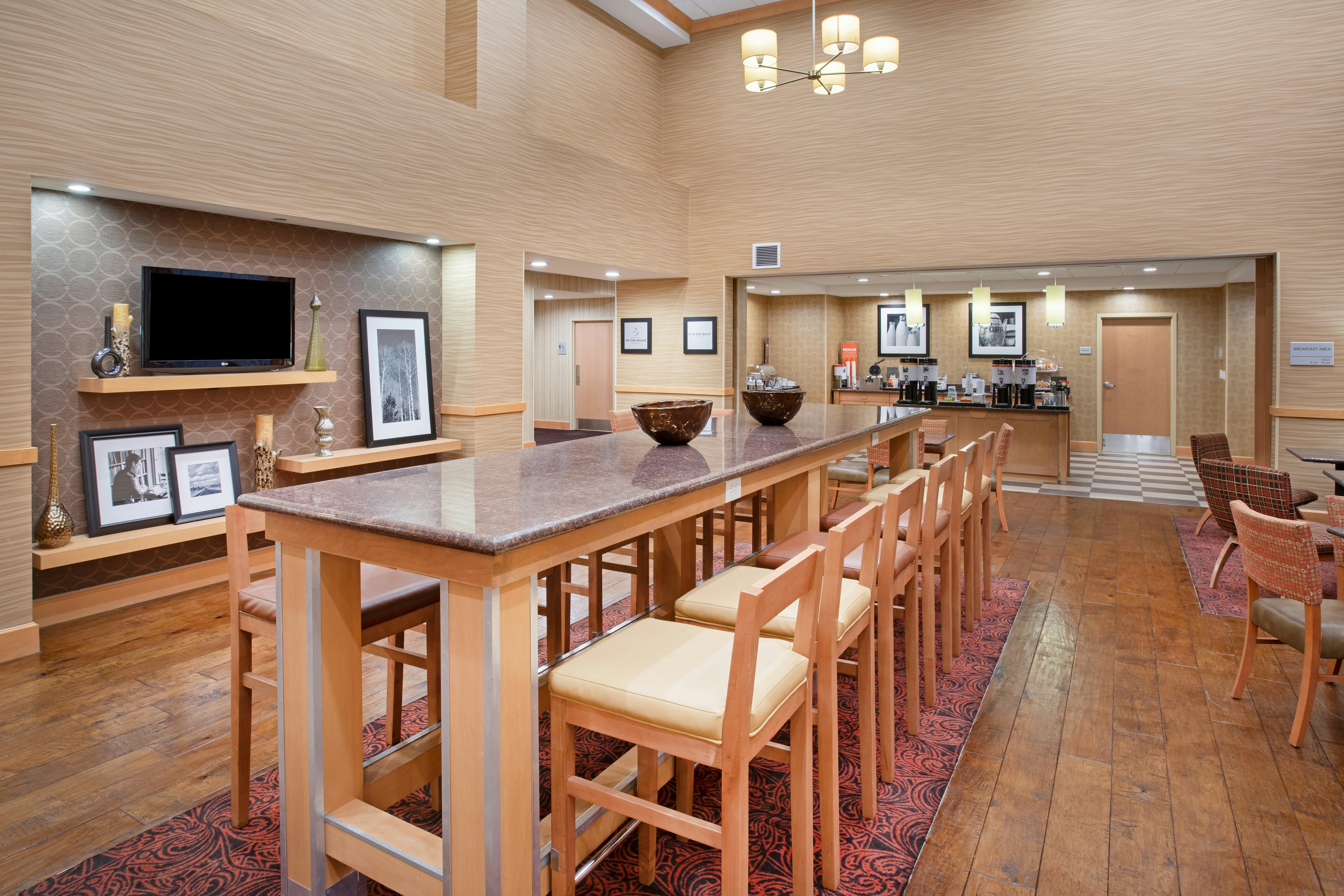 Hampton Inn & Suites Denver/South-Ridgegate 11/15