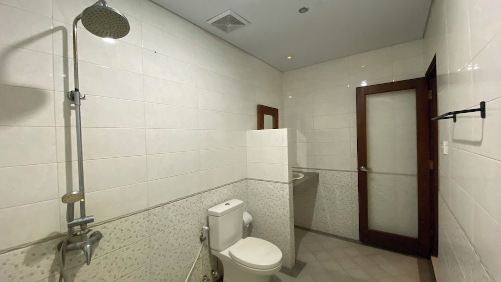 Hotel Sandat Legian 60/62
