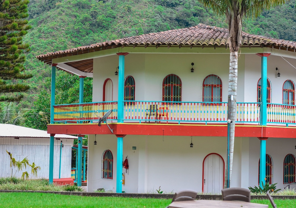 Hotel Momotus Cocora by DOT Boutique 3/50