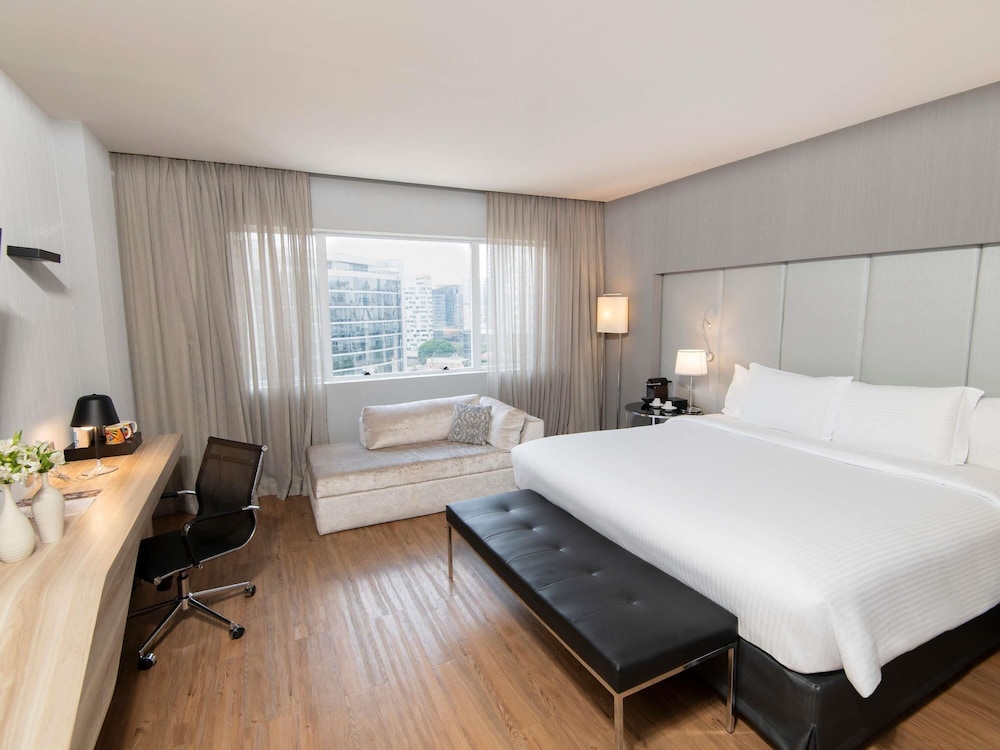 Pullman Sao Paulo Vila Olimpia 27/77