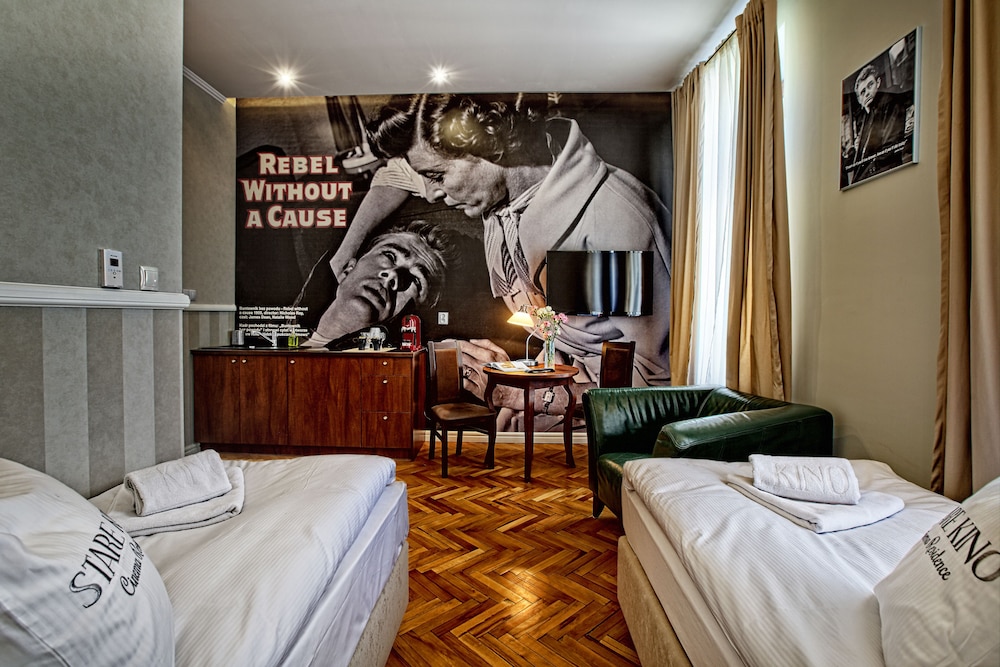 Stare Kino- Cinema Residence 12/50