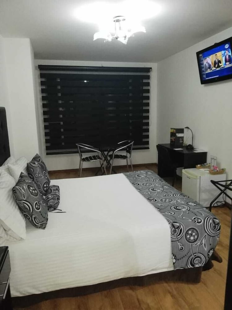 HOTEL SANTAFE REAL 22/23