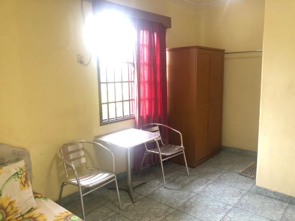 Hotel Pelita Terang 12/20