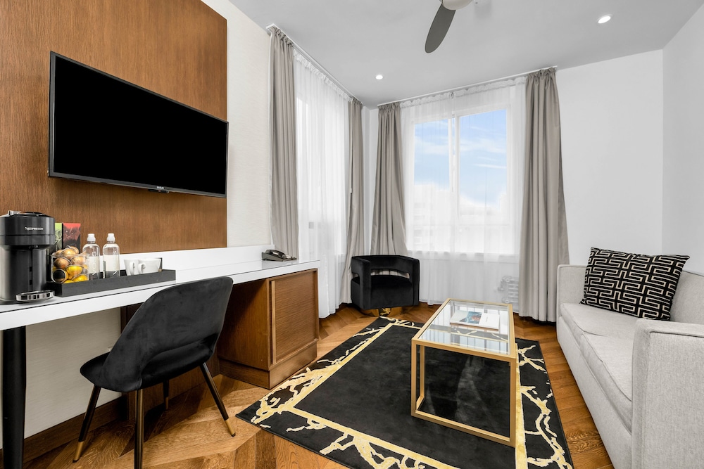 Hotel 32One 29/39