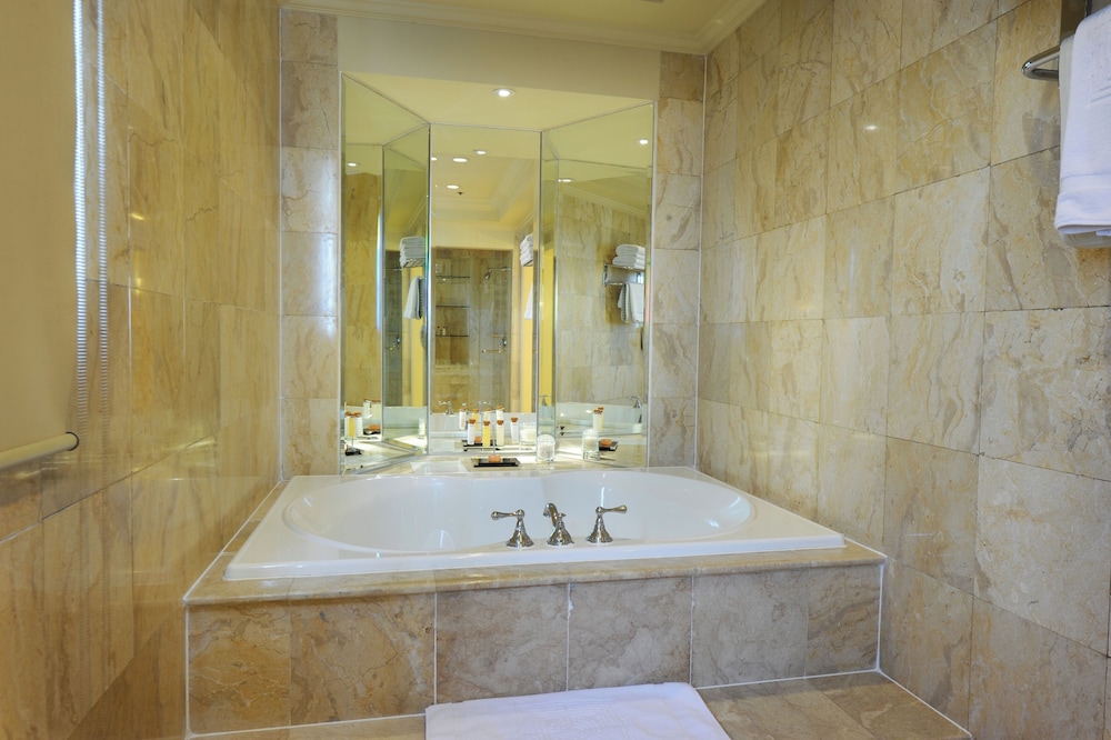 Hotel Borobudur Jakarta 47/50