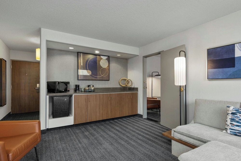 Courtyard By Marriott Downtown Boise 8/58