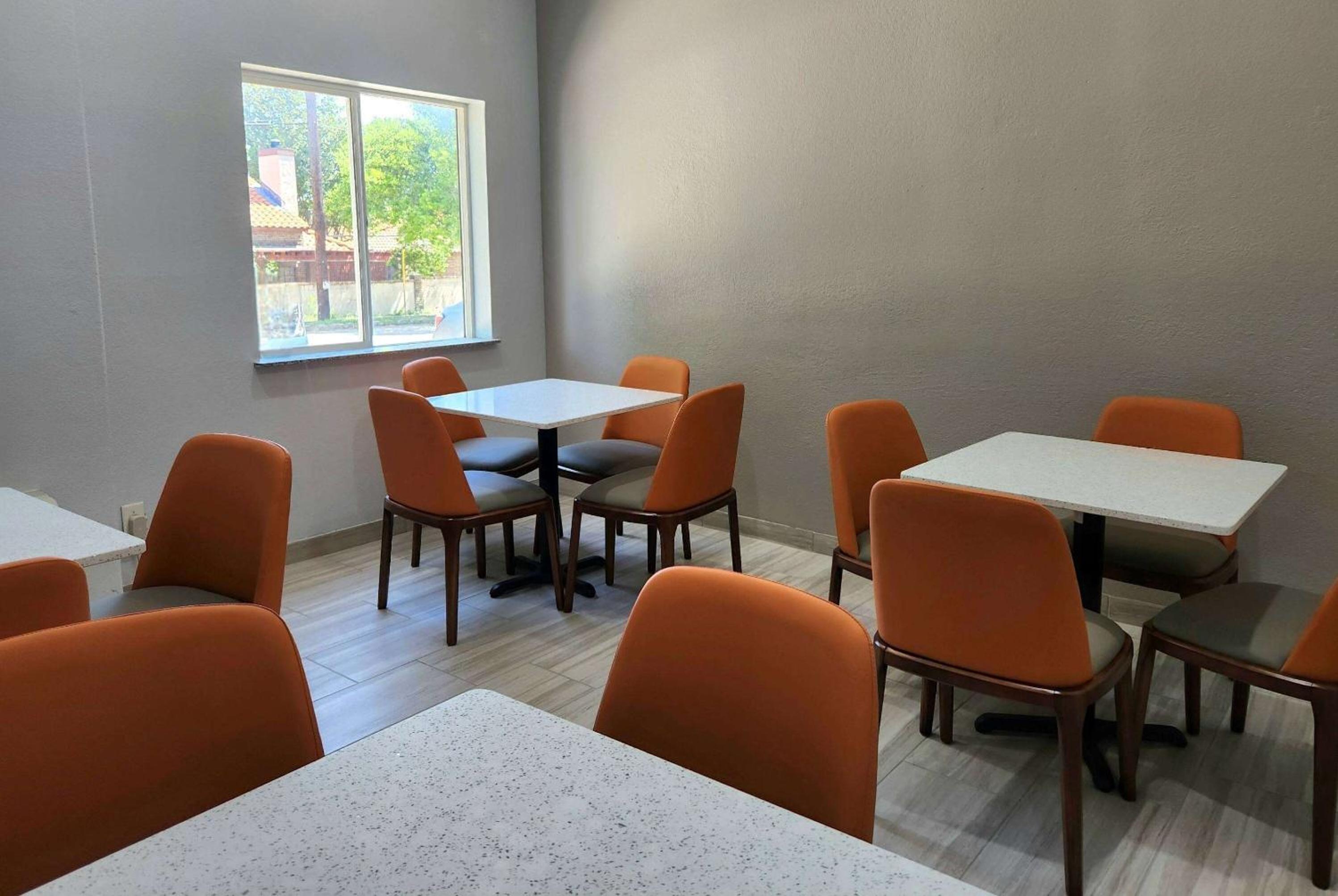 Baymont by Wyndham San Antonio Airport 35/44