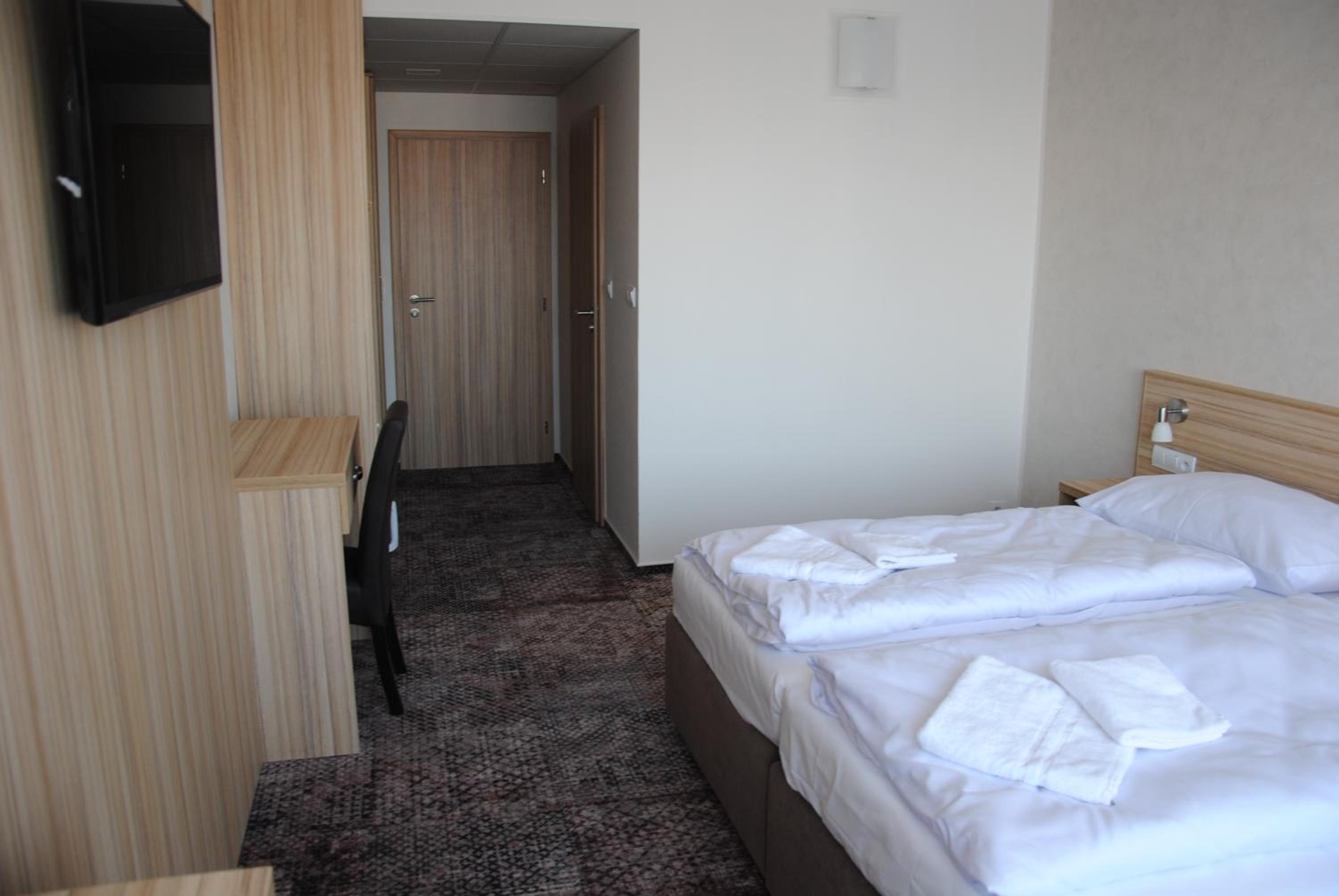 Labe Hotel 24/46