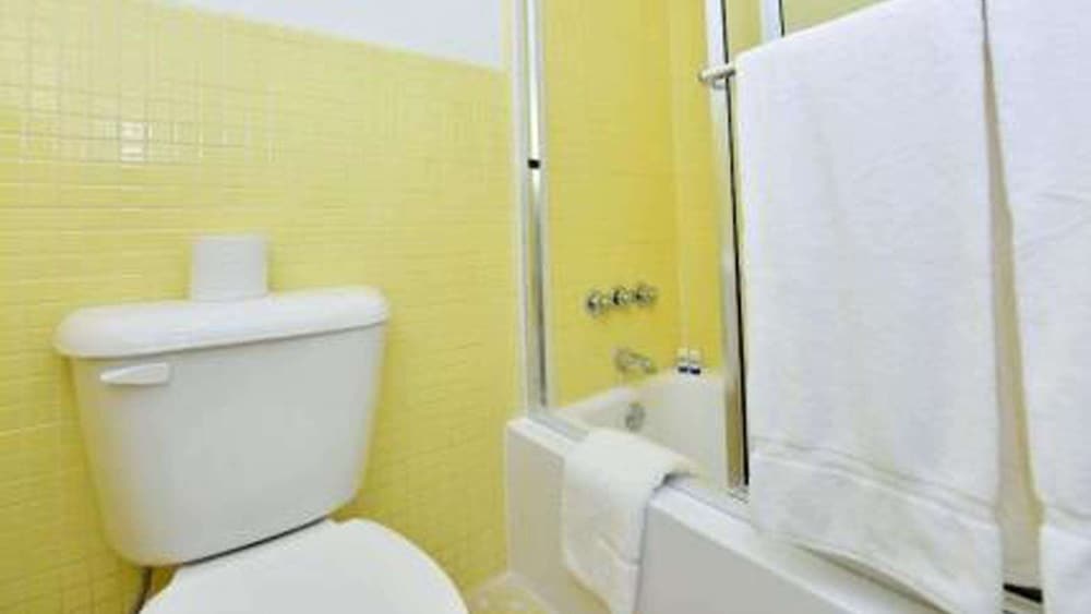 Sun Plaza Motel by Magnuson Worldwide 44/47
