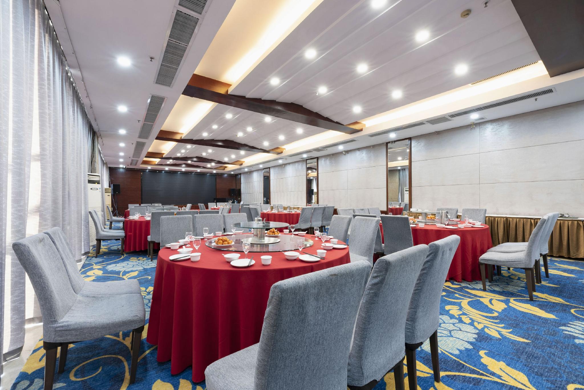 Inzone Garland Hotel Qingzhou 22/23