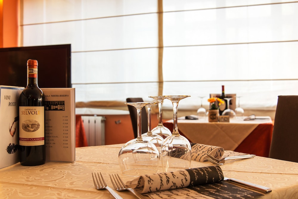 Hotel Cavalieri Del Tau 36/50