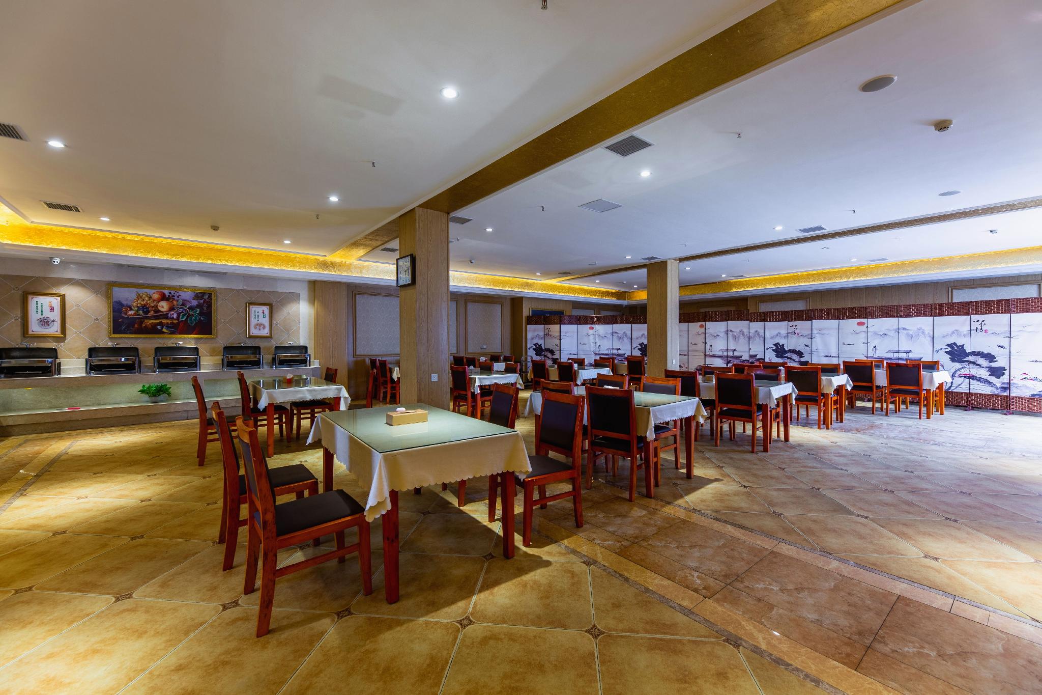 Vienna Hotel (Enshi Hangkong Avenue) 44/46