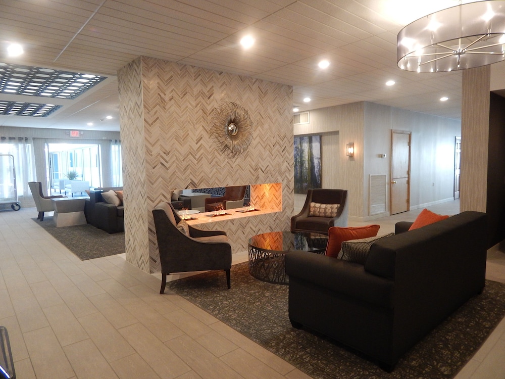 Best Western Plus Bradford Inn 28/38
