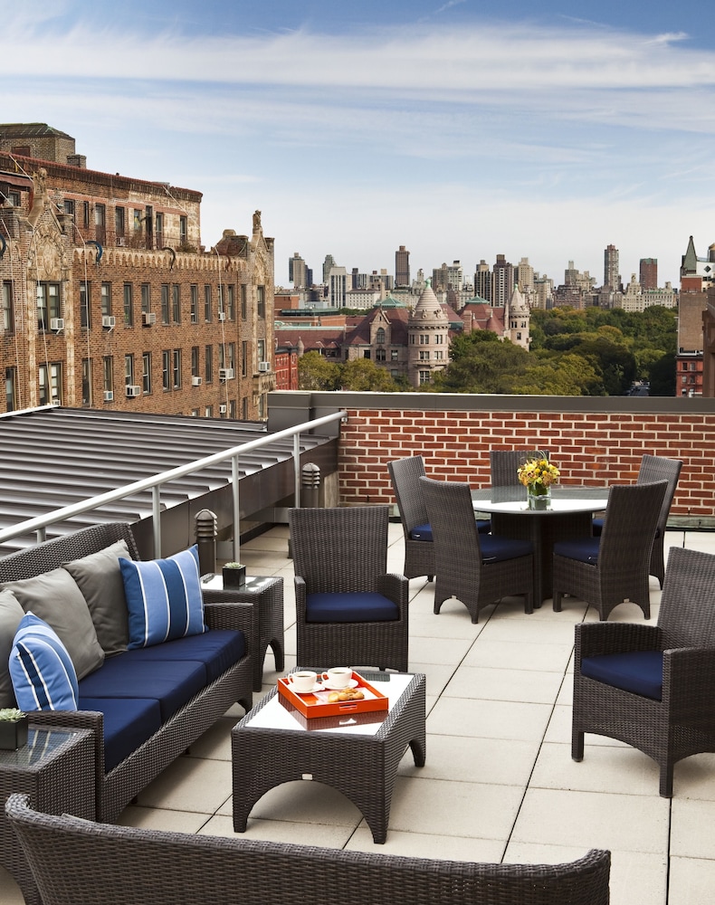 Arthouse Hotel New York 51/71