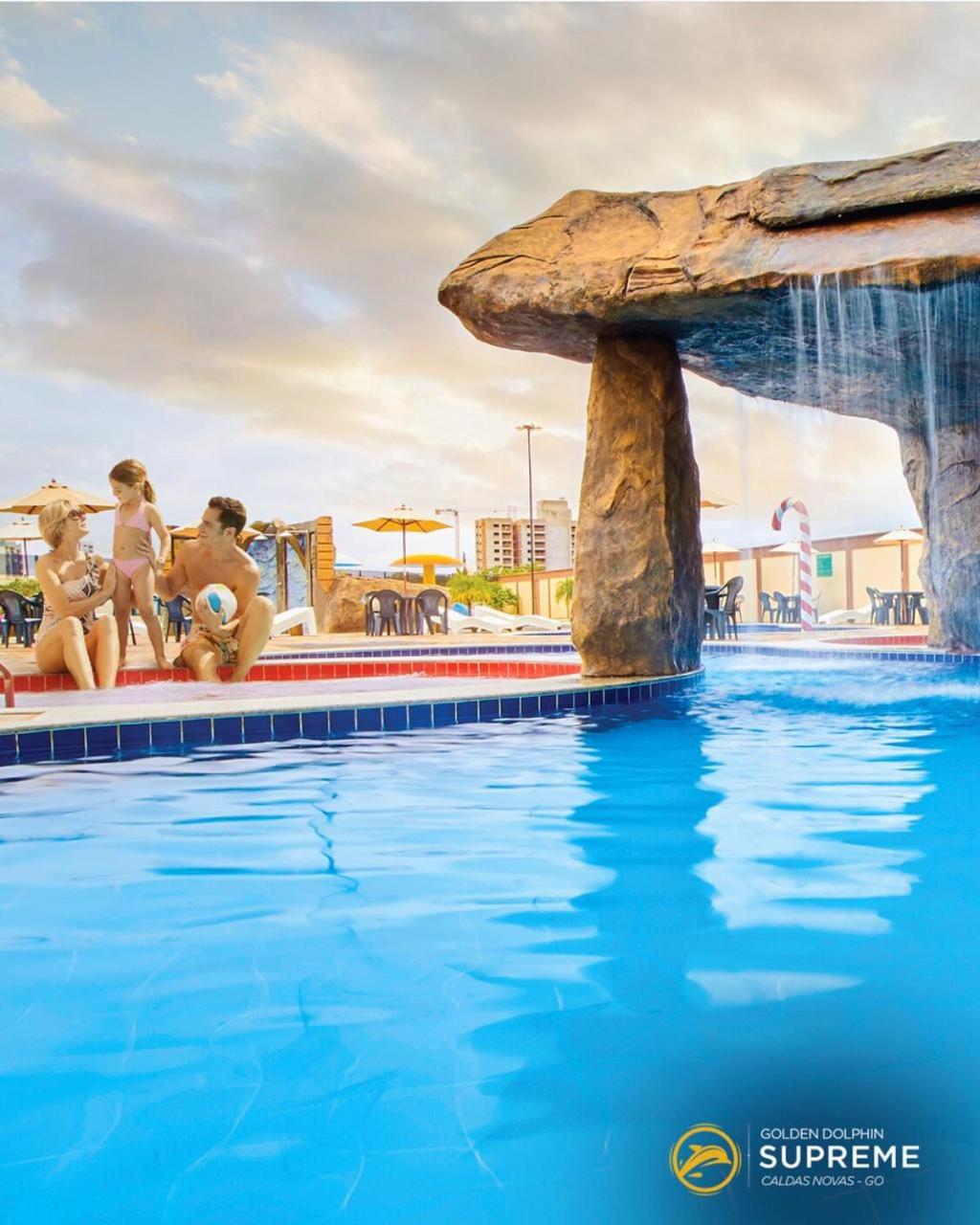 Hotel Golden Dolphin Grand Hotel 111 3/7