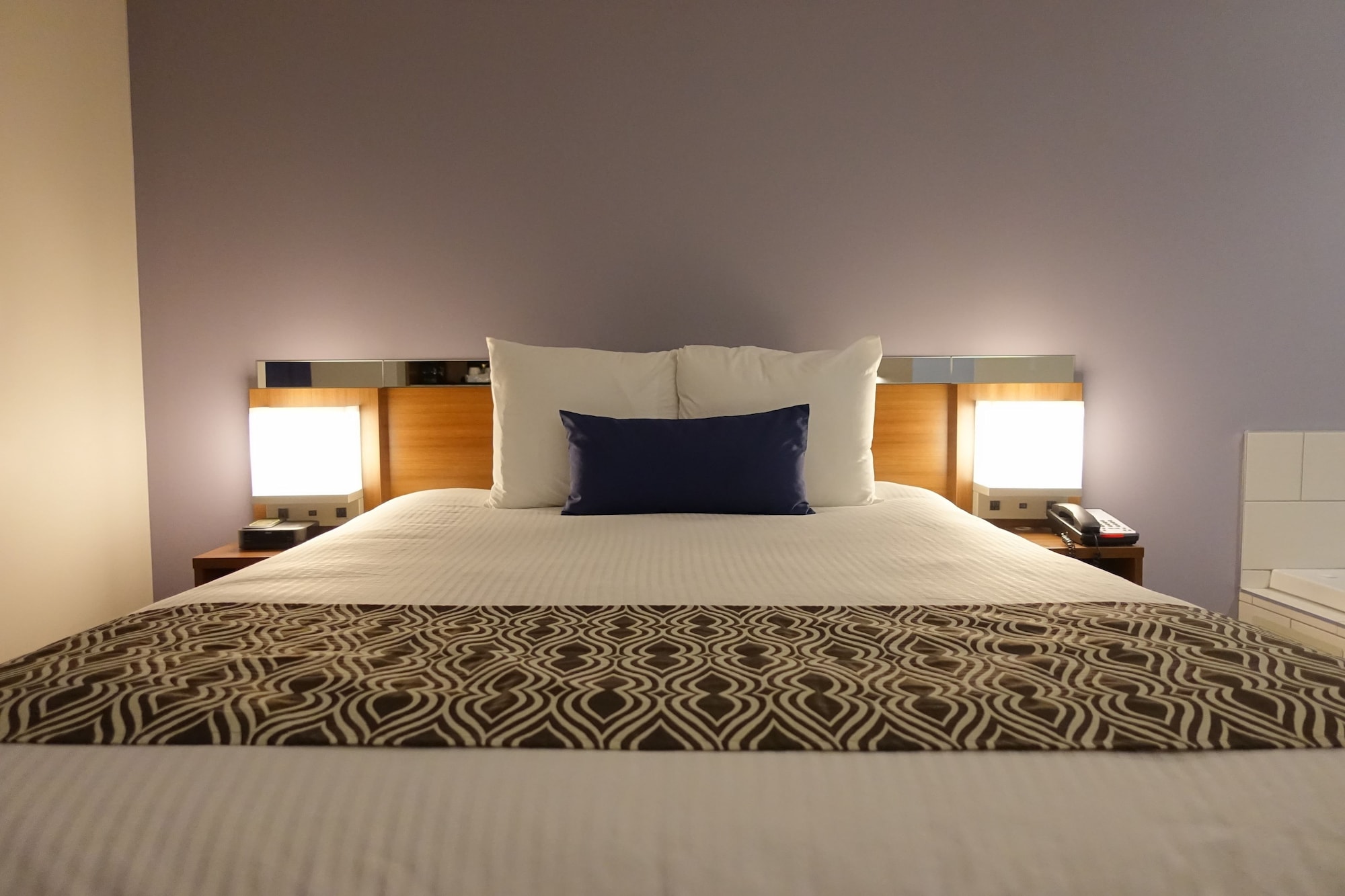جناح استوديو بسرير كوين بحوض جاكوزي، Microtel Inn & Suites By Wyndham Sault Ste. Marie 10/10