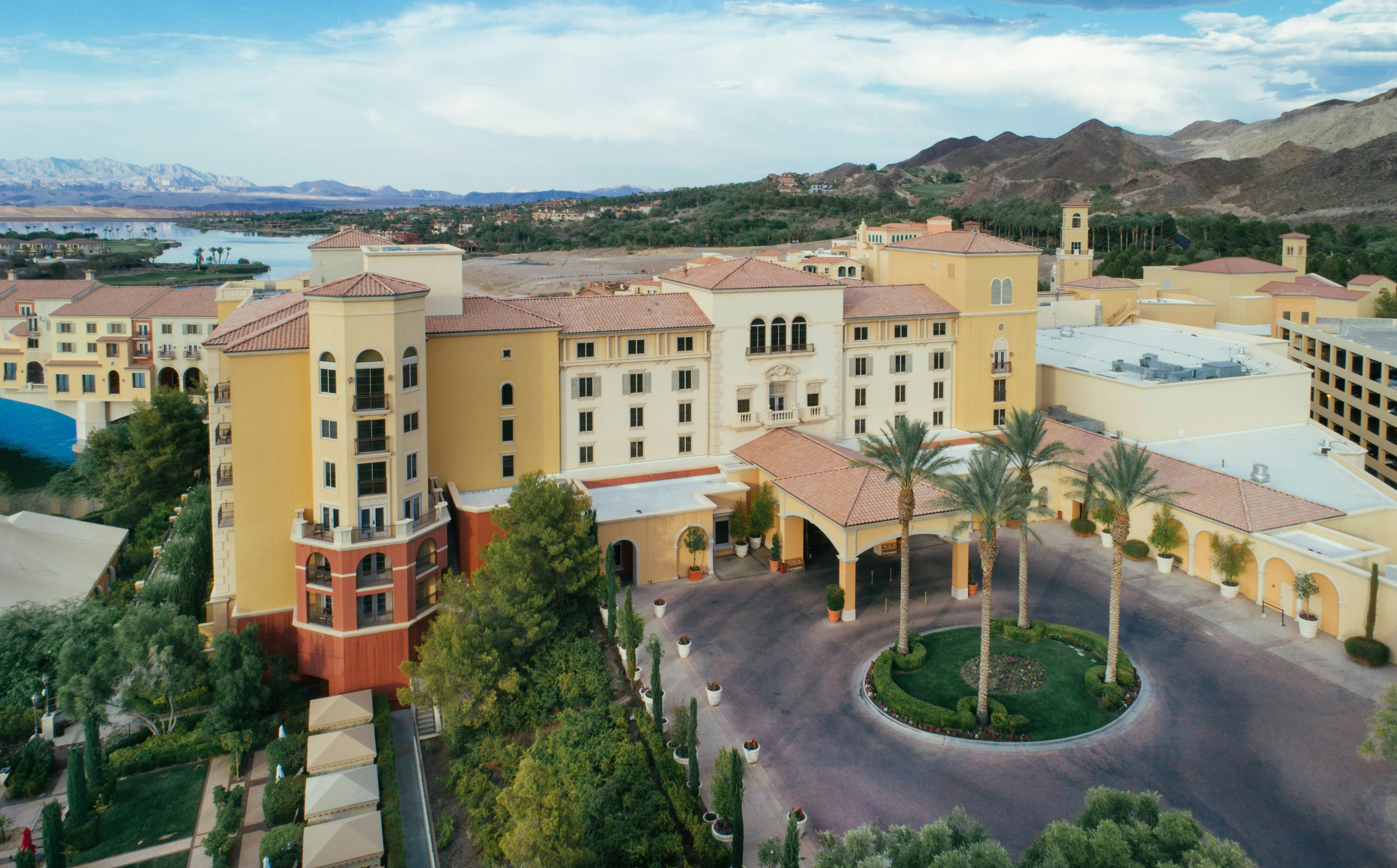 Hilton Lake Las Vegas Resort and Spa 7/83