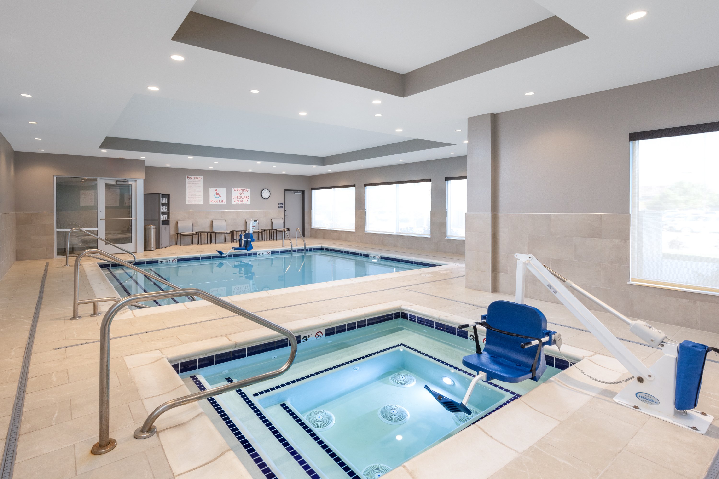 avid hotels Billings West, an IHG Hotel 8/27