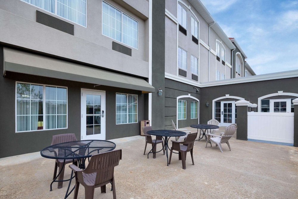 La Quinta Inn And Suites By Wyndham Macon West 31/42