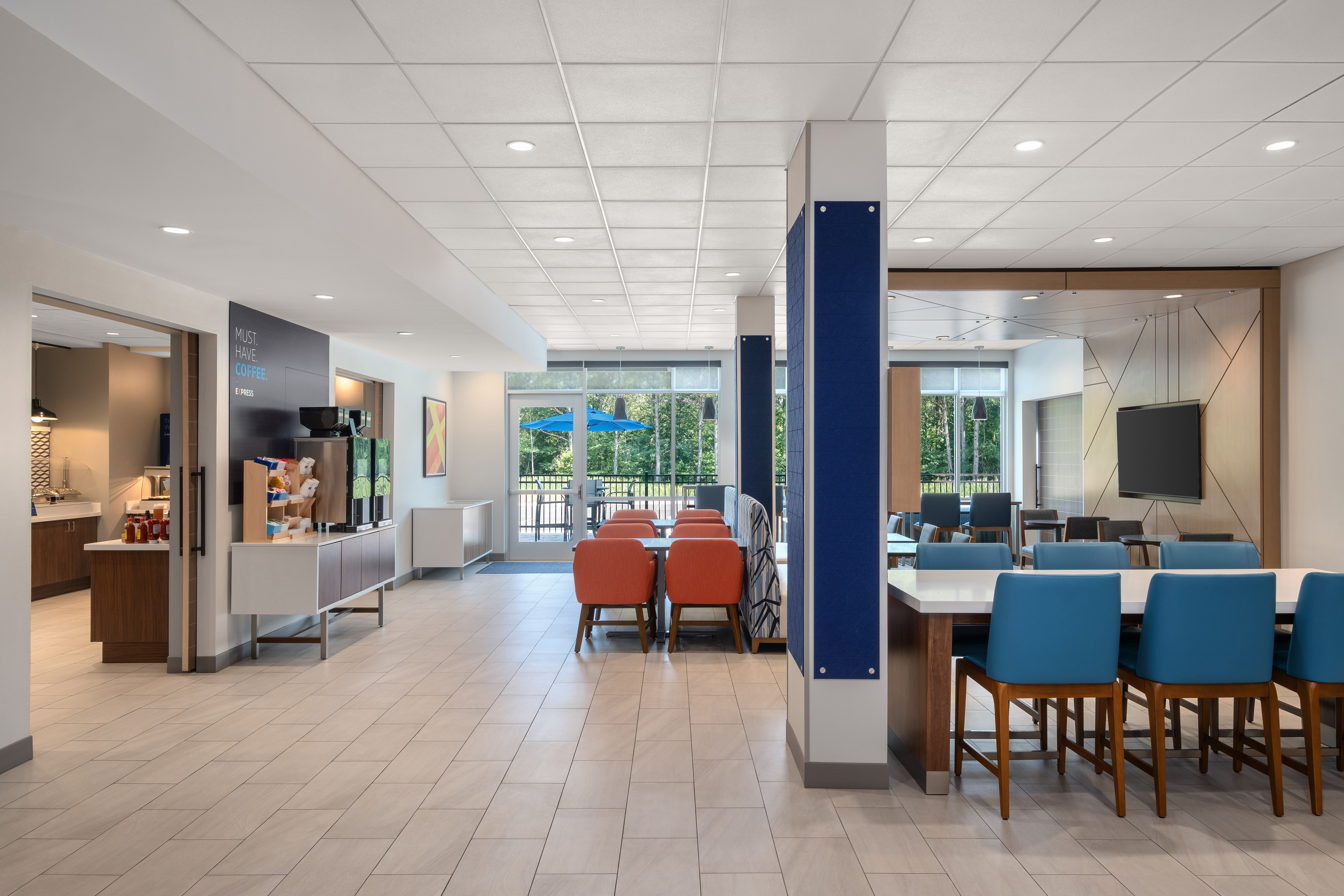 Holiday Inn Express & Suites BUFORD - MALL OF GEORGIA 41/50