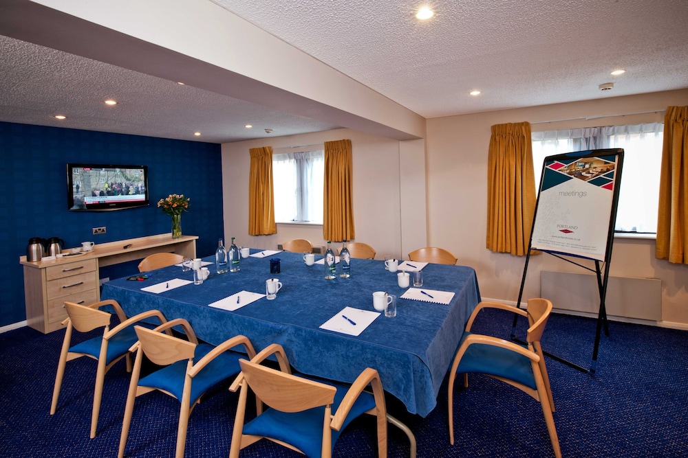 Leonardo Inn Hotel Aberdeen Airport 36/40