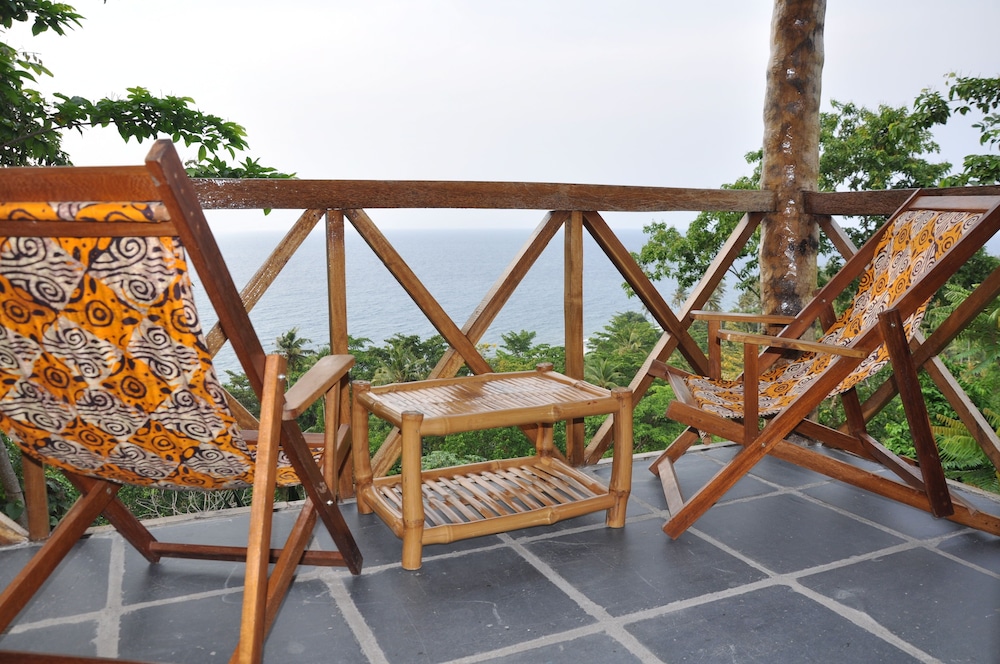 Mucumbli Hotel 32/48