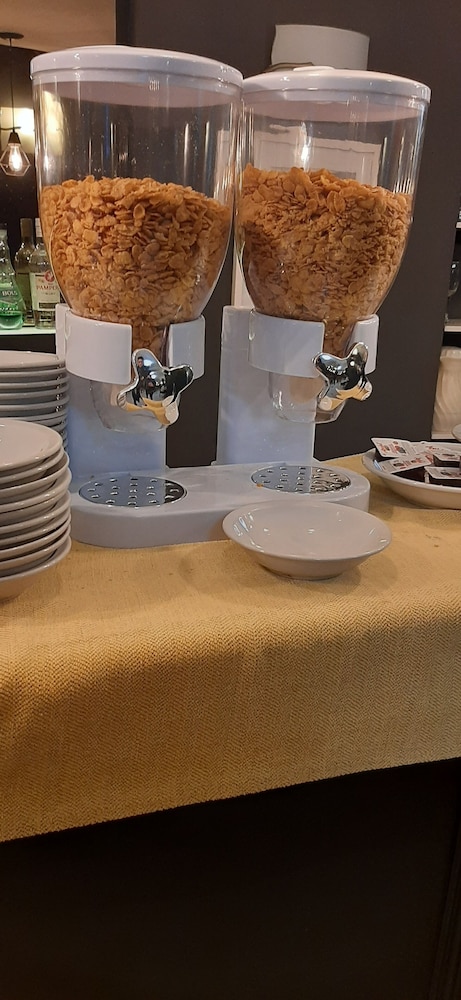 Gran Hotel Buenos Aires 37/41