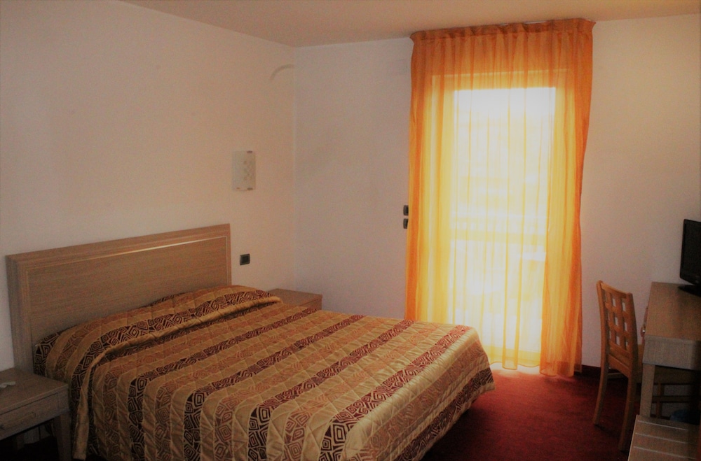 Bio Hotel Elite 15/67