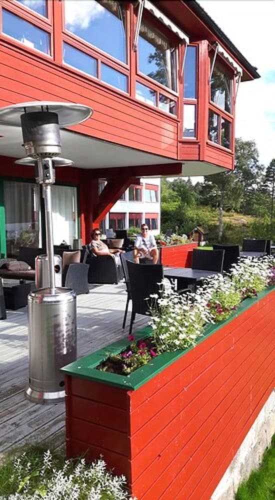 Revsnes Hotell 27/48