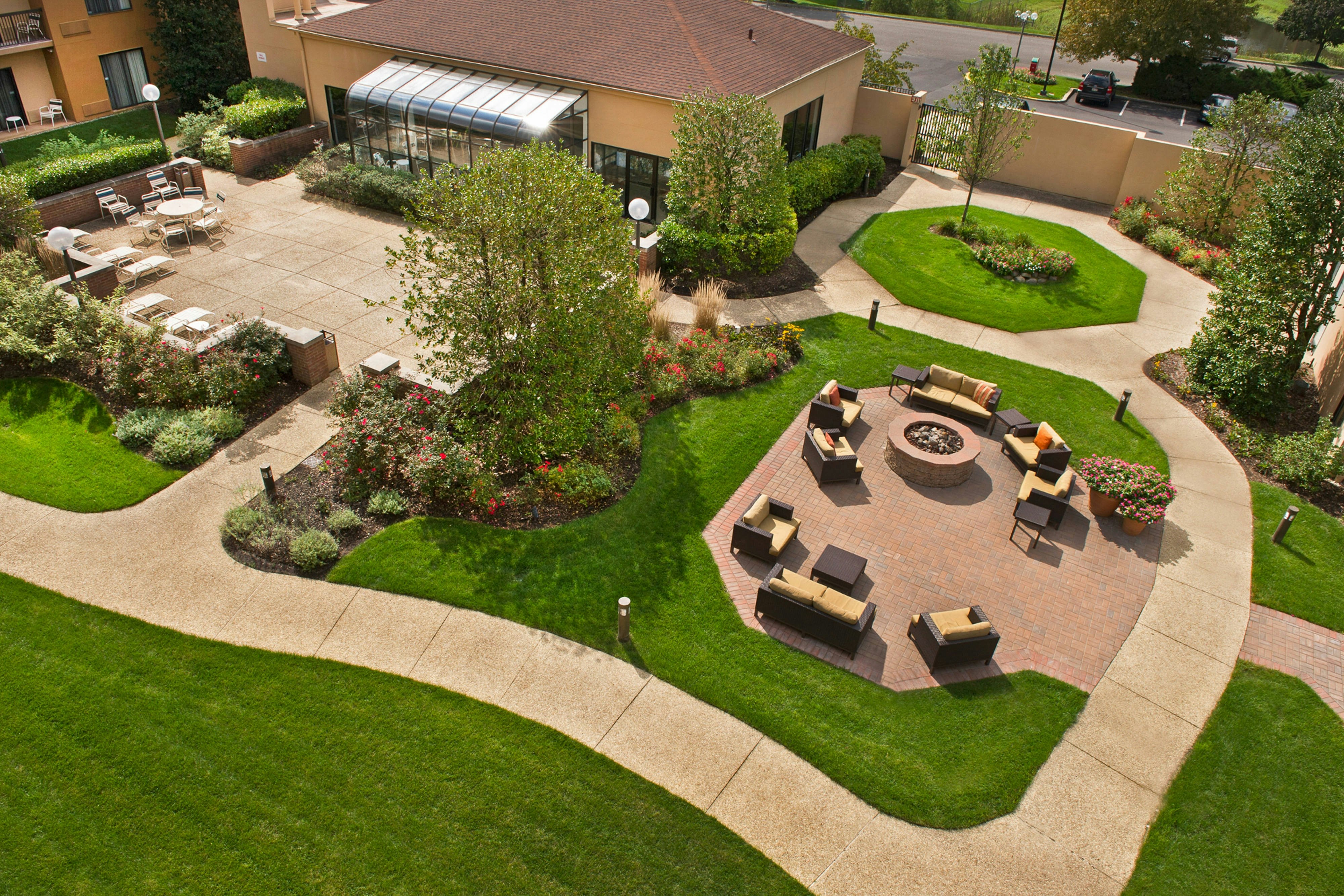Courtyard Mt Laurel Cherry Hill 7/7