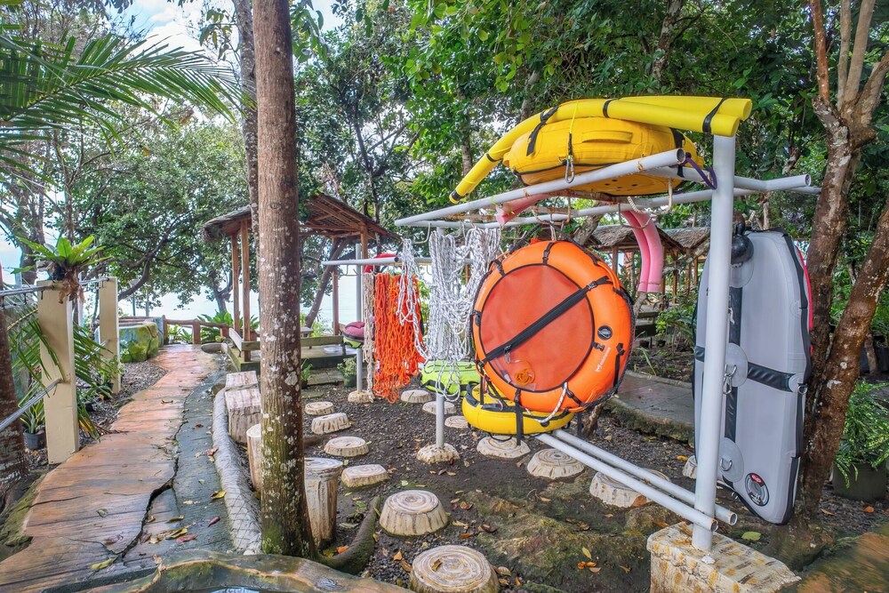 Almira Diving Resort 36/50