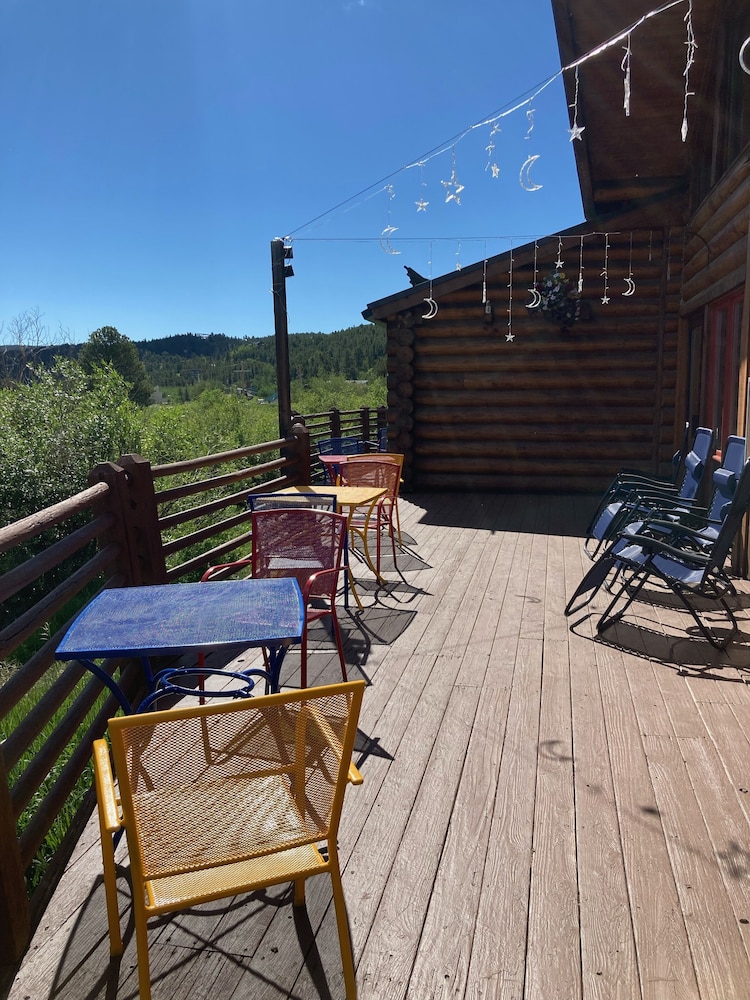 The Boulder Creek Lodge 31/64