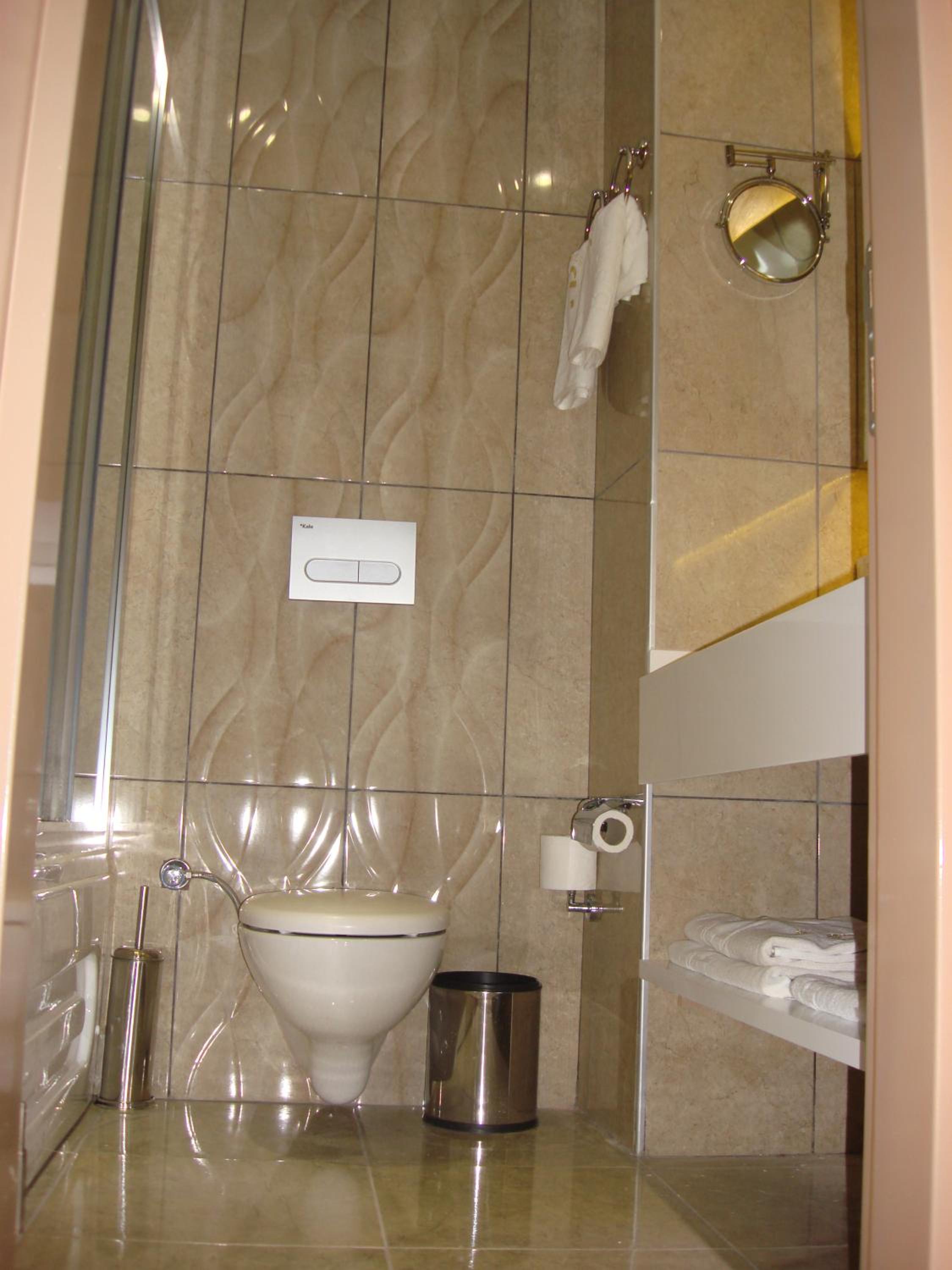 Bal Otel 10/35