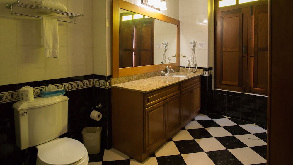Ponce Plaza Hotel Casino 9/46
