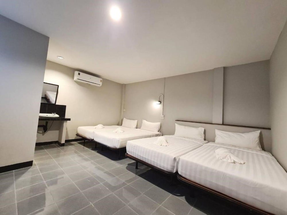 The 8 Factory Hostel Phitsanulok 28/69