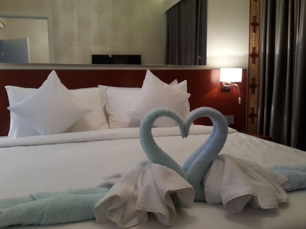 COVENTINA LAKE SUITES 23/65