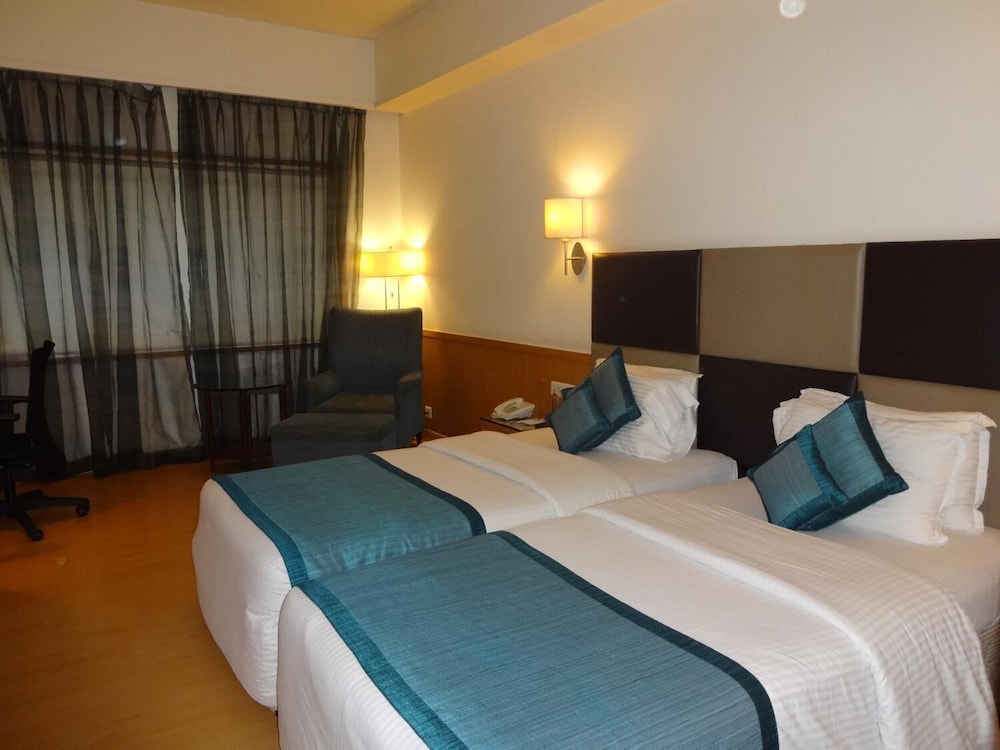 Minerva Grand Banjara 7/33