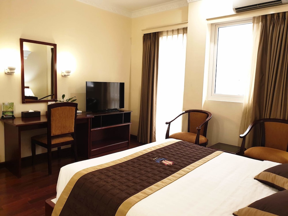 Huong Sen Hotel 30/71