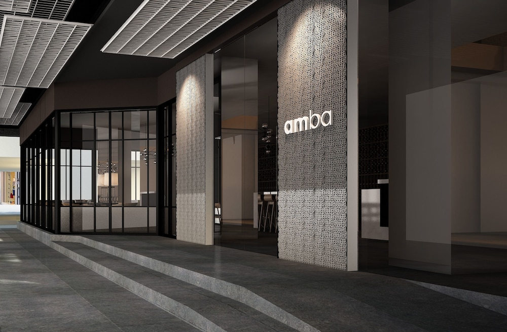 AMBA TAIPEI ZHONGSHAN 8/68