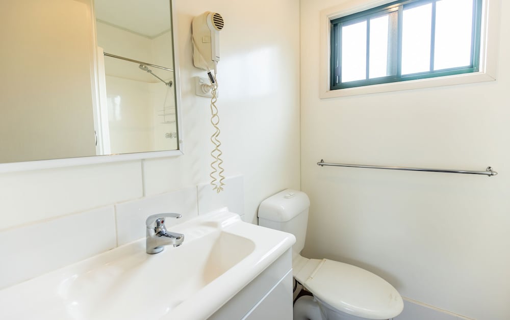 Cottage, Double and Bunk Bed, 5 Bathrooms
