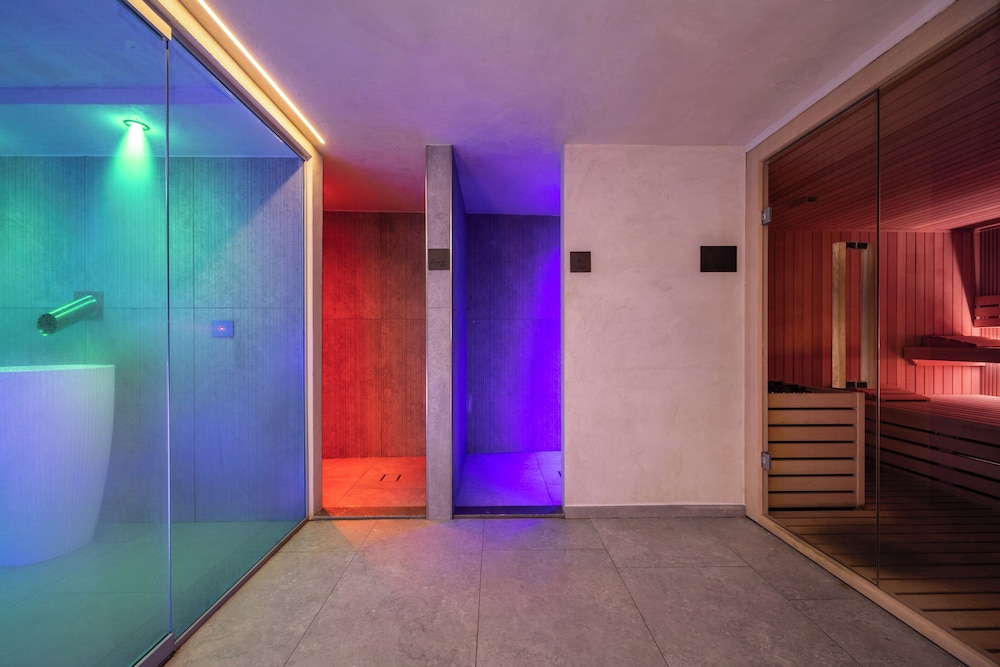 SPORTHOTEL ROMANTIC PLAZA 28/48