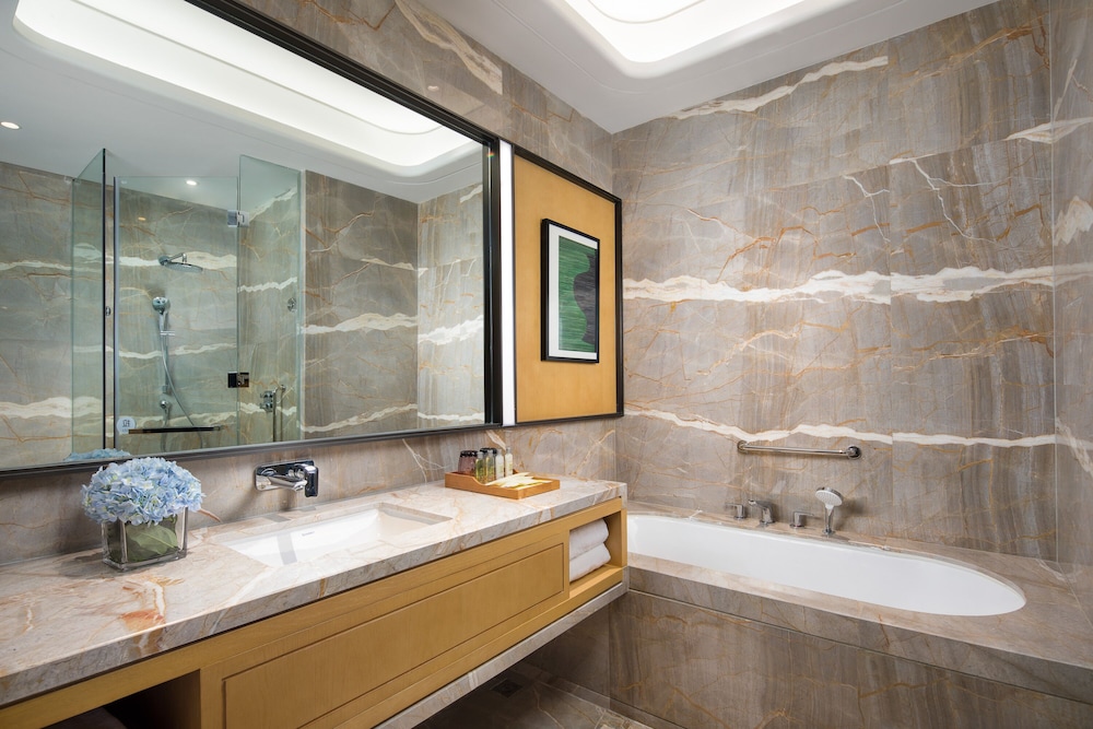 Hilton Garden Inn Nujiang 6/27