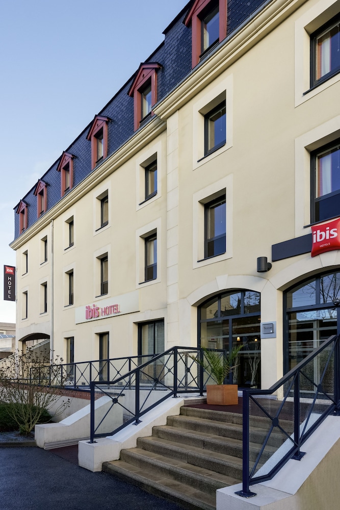 Ibis Vitre Centre 7/63