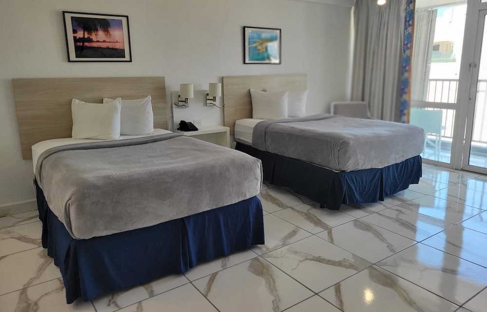 SUPERIOR, STUDIO, 2 DOUBLE BEDS