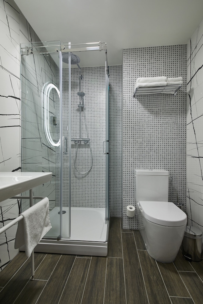 Kaunas Hotel 61/64
