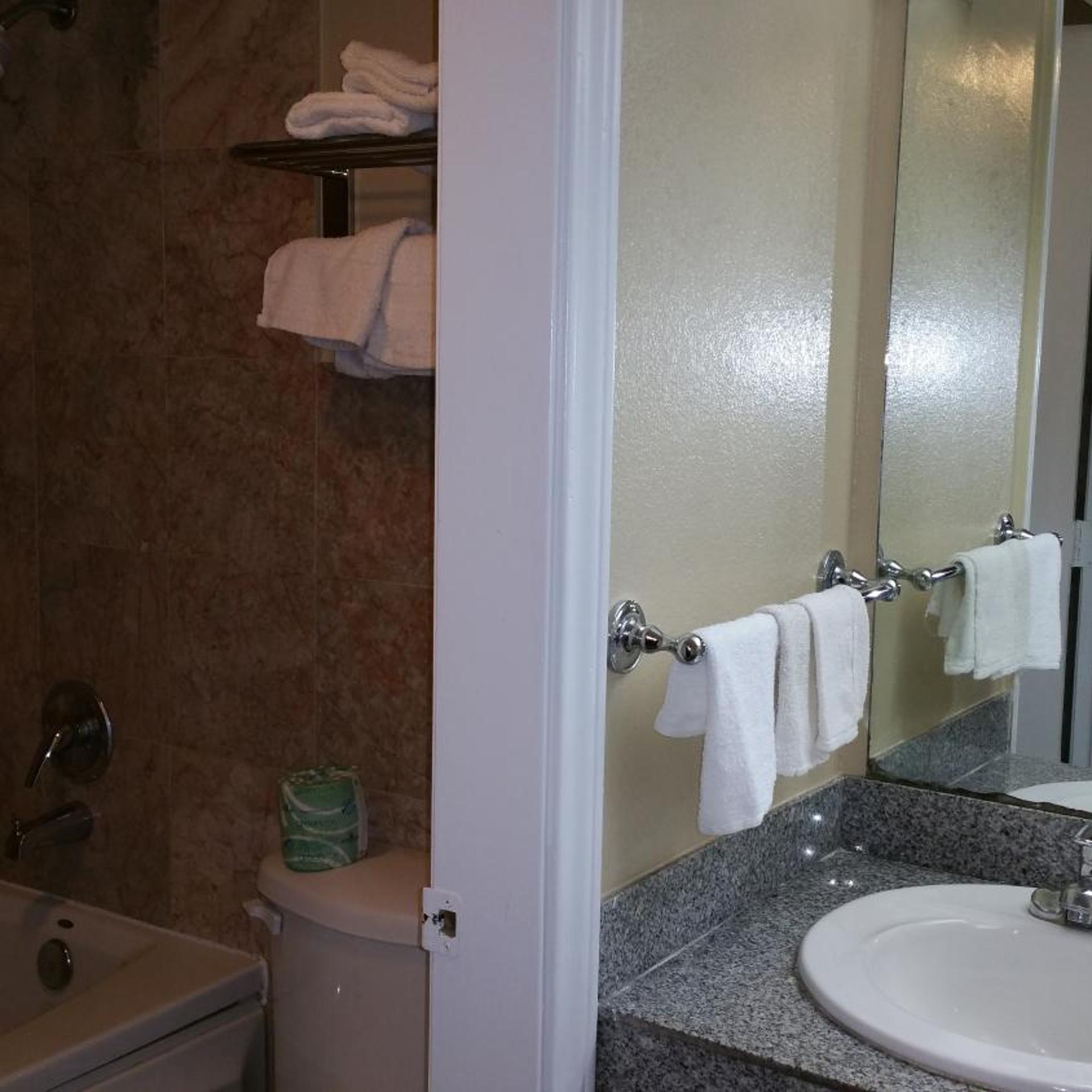 Executive Inn And Suites Waxahachie 29/30