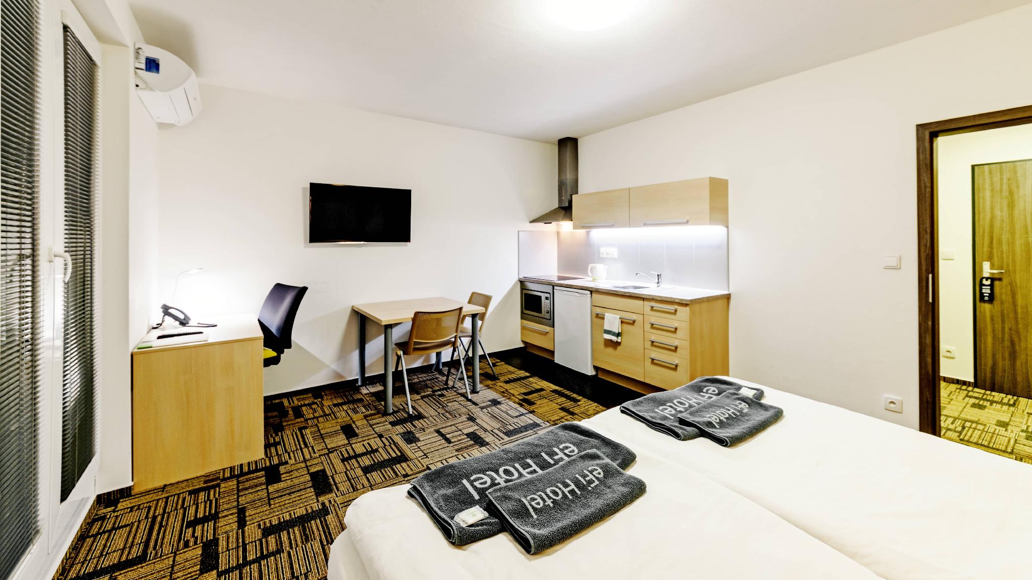 eFi Palace Hotel 27/31