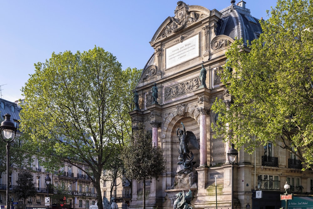 Hotel Royal Saint Michel 42/50