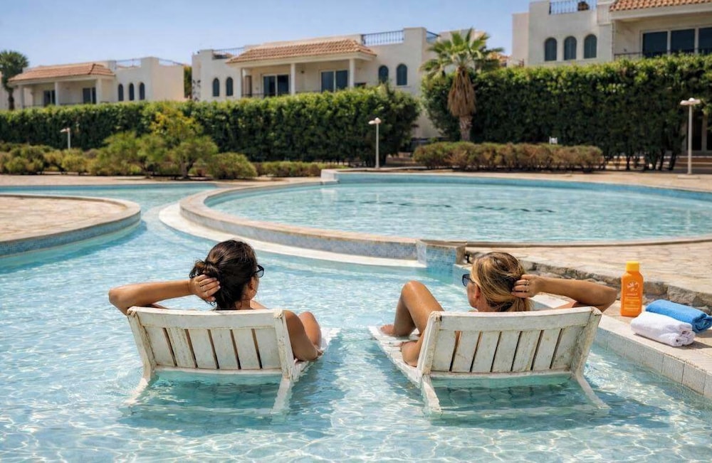 Logaina Sharm Resort 41/50